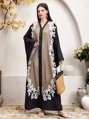 Najma Women Elegant Printed Arabian Traditional Long Shirt Multicolor